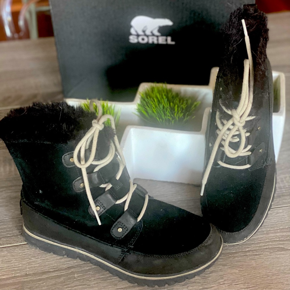 Sorel Cozy Joan Boots